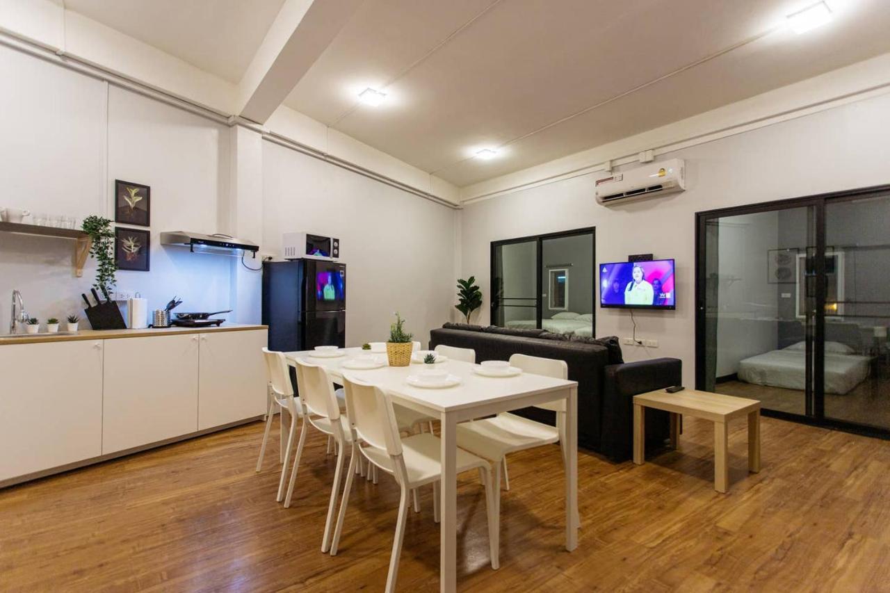 U3 Large 2 Bedroom Full Kitchen Near Bts Udomsuk Bangkok Exterior photo